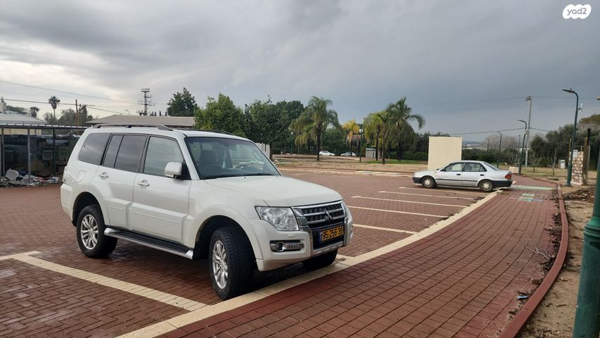 מודעת רכב מיצובישי פג'רו