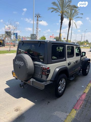 מודעת רכב ג'יפ רנגלר