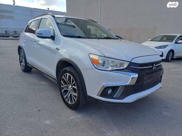 מודעת רכב מיצובישי ASX 1