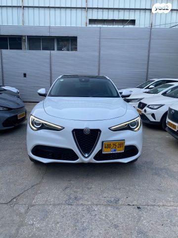 מודעת רכב אלפא רומיאו סטלביו