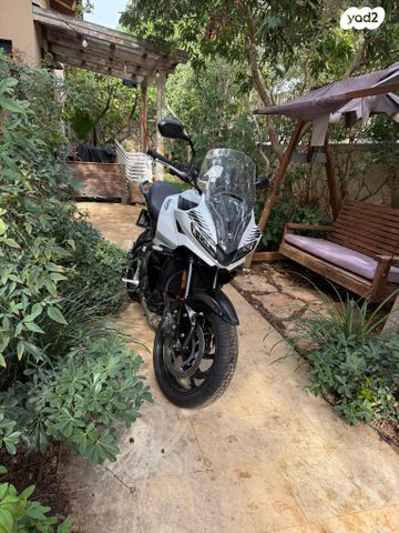 מודעת רכב טריומף Tiger 660