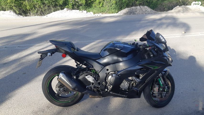 מודעת רכב קאוואסאקי נינג'ה ZX 10R