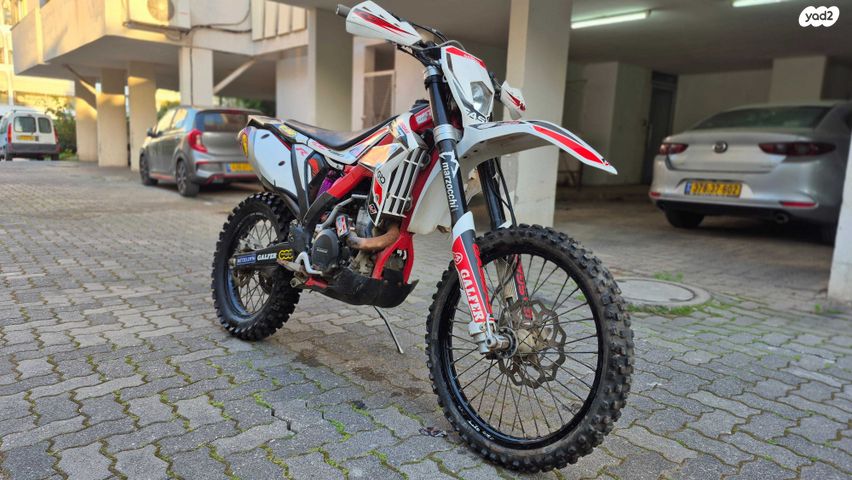 מודעת רכב גאס-גאס EC450F