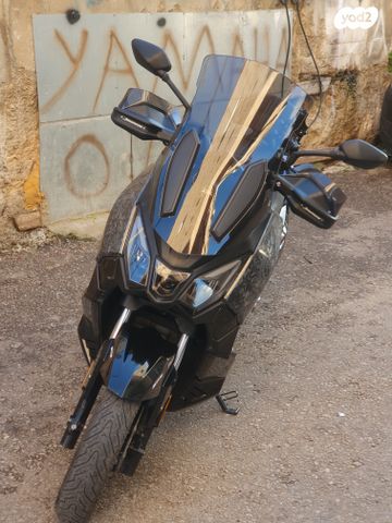 מודעת רכב סאן יאנג ג'וירייד 300 16