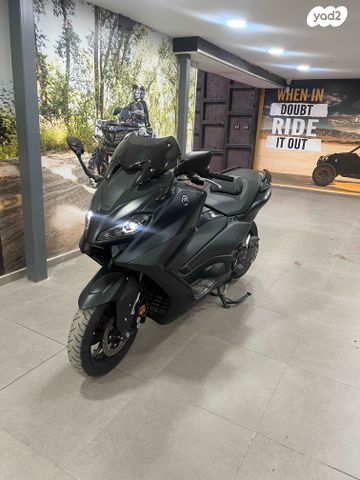 מודעת רכב ימאהה Tmax 560