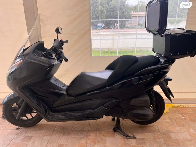 מודעת רכב הונדה פורזה NSS300