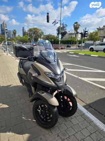 מודעת רכב ימאהה טריסיטי 300