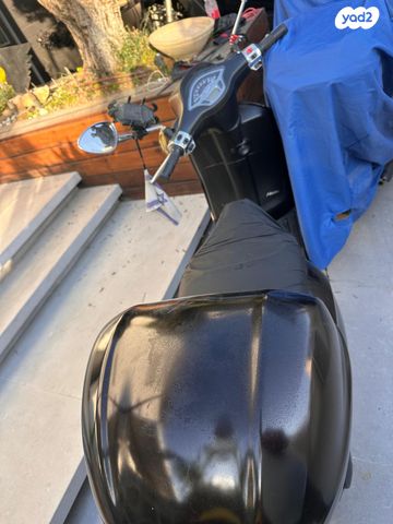 מודעת רכב פיאג'ו וספה ספרינט 125