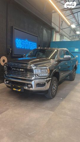 מודעת רכב דודג'