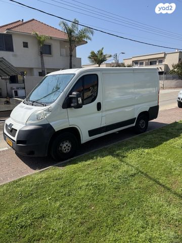 מודעת רכב פיג'ו