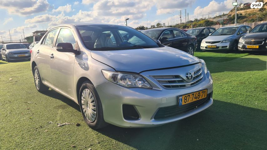 מודעת רכב טויוטה קורולה