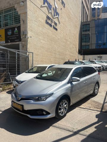 מודעת רכב טויוטה אוריס