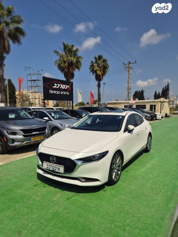 מודעת רכב מאזדה 3