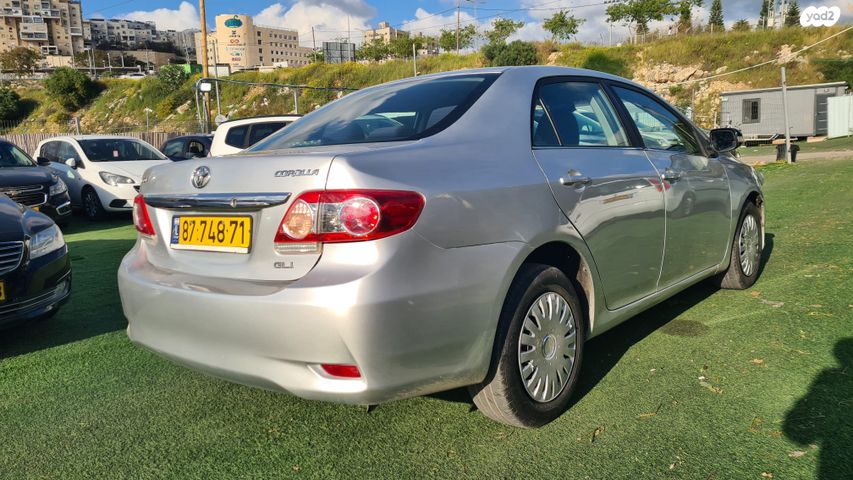 מודעת רכב טויוטה קורולה 2