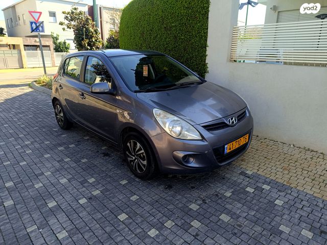 מודעת רכב יונדאי i20 2