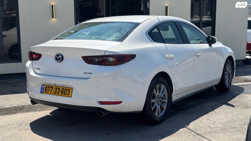 מודעת רכב מאזדה 3 1