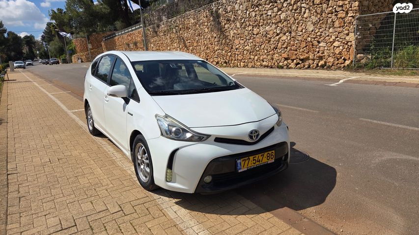 מודעת רכב טויוטה פריוס פלוס