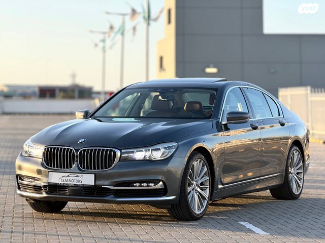 מודעת רכב ב מ וו סדרה 7