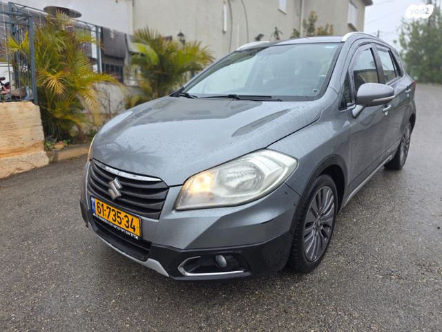 מודעת רכב סוזוקי קרוסאובר 2