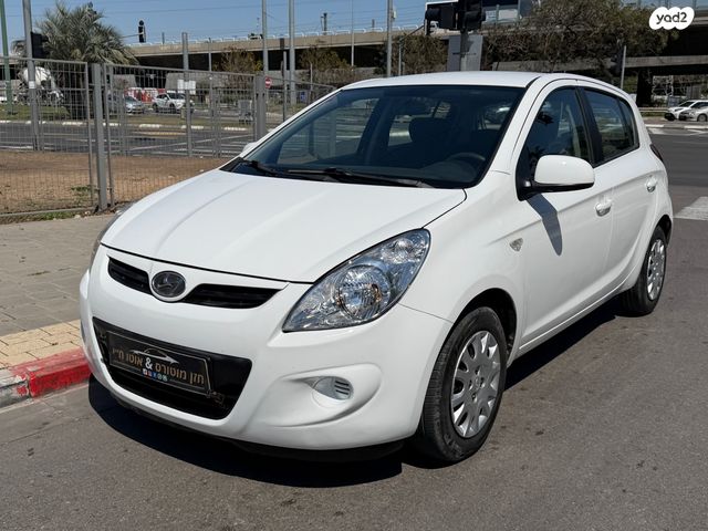 מודעת רכב יונדאי i20