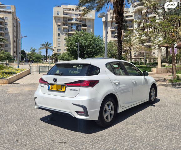 מודעת רכב לקסוס CT 1
