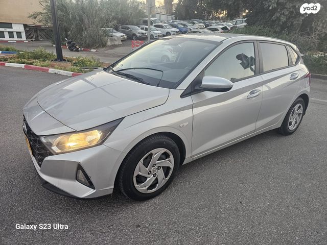 מודעת רכב יונדאי i20