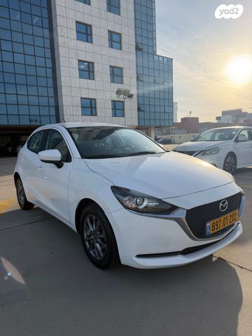 מודעת רכב מאזדה 2