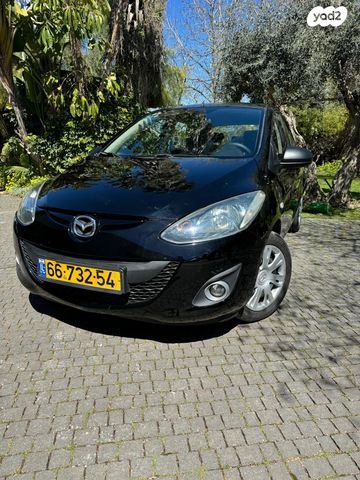 מודעת רכב מאזדה 2