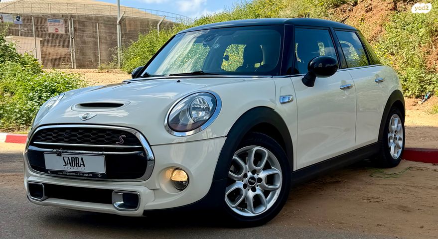 מודעת רכב מיני קופר 2