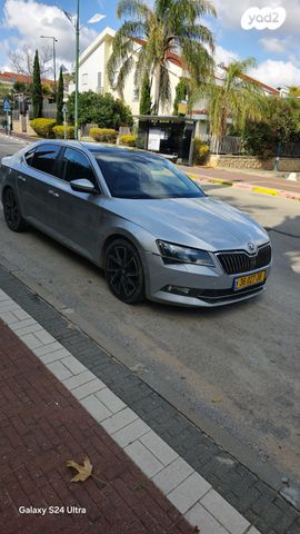 מודעת רכב סקודה סופרב