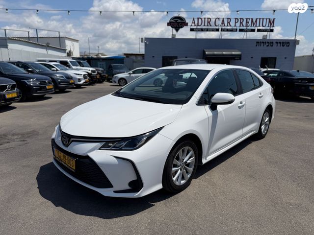 מודעת רכב טויוטה קורולה