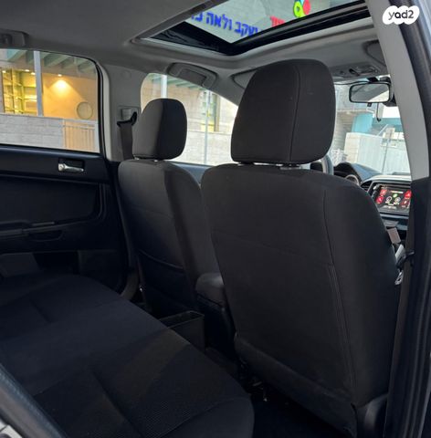 מודעת רכב מיצובישי לנסר