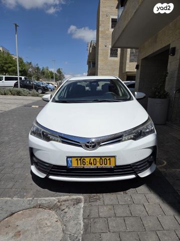 מודעת רכב טויוטה קורולה