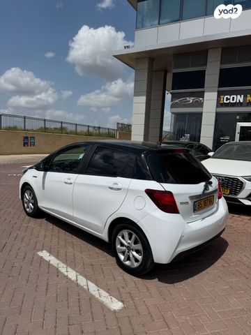 מודעת רכב טויוטה יאריס