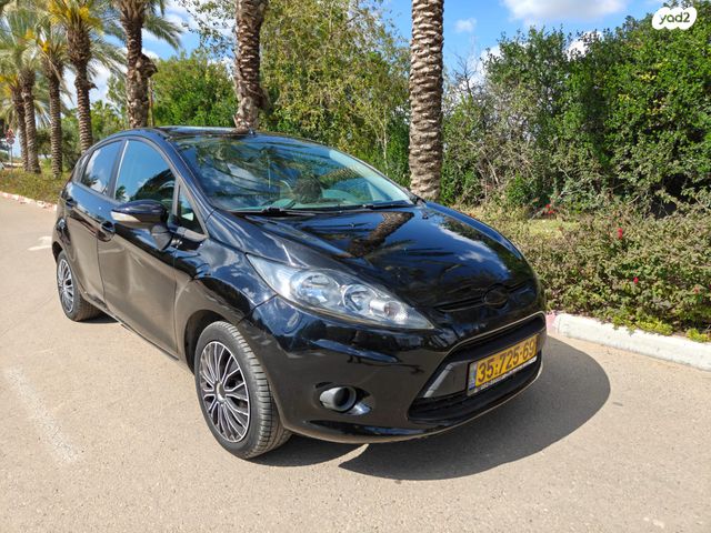 מודעת רכב פורד פיאסטה