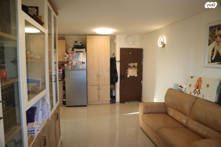 יצחק בן צבי 12