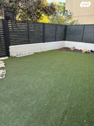 שדרות מלכי ישראל 132