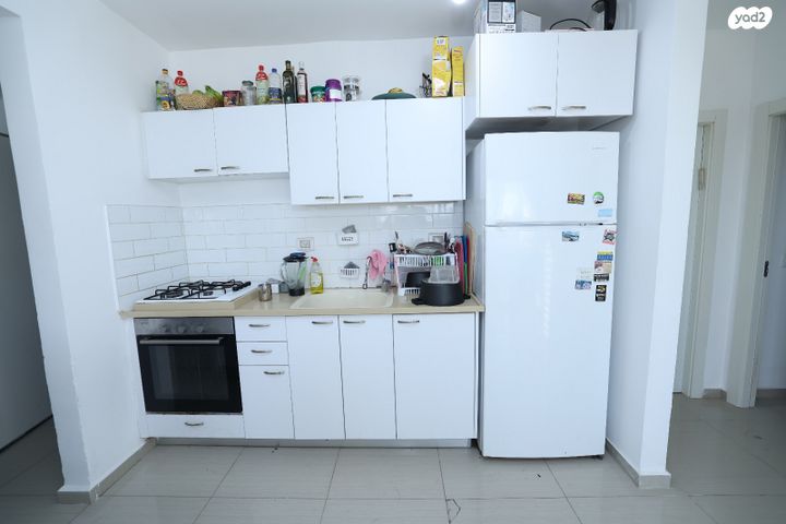 גוש עציון 18