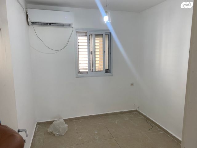 גיורא יוספטל 39