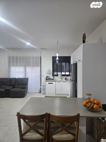 יצחק בן צבי 45