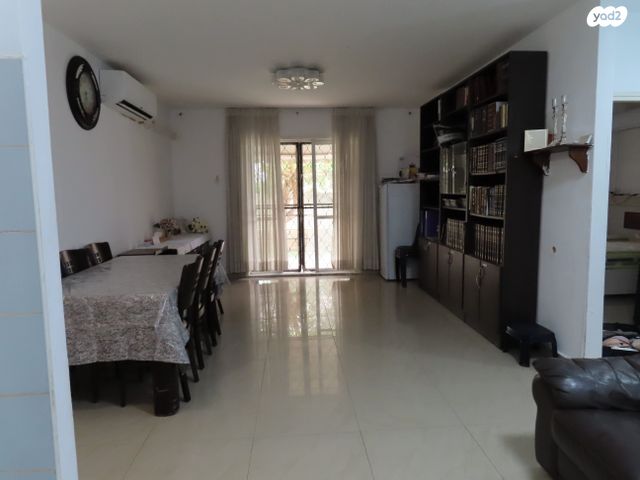 הרב חיים פינטו 54