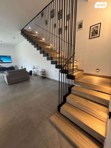 שדרות יערית 50