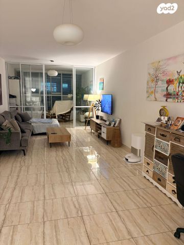 יהודה הנשיא 25