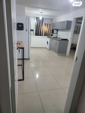 אברהם מזרחי 5