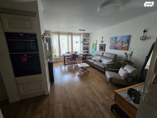 הכנסת הגדולה 12