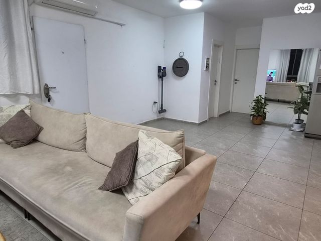 אלכסנדר פן 7