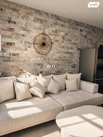 ז'בוטינסקי 4