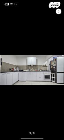 ז'בוטינסקי 11