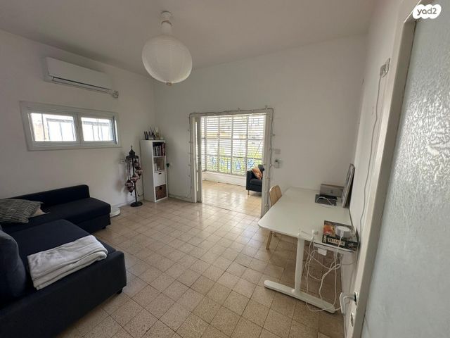 אשתורי הפרחי 26