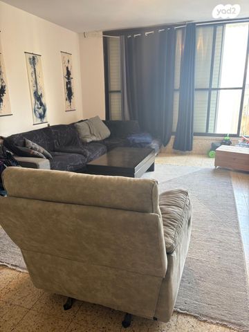 בן גוריון 17